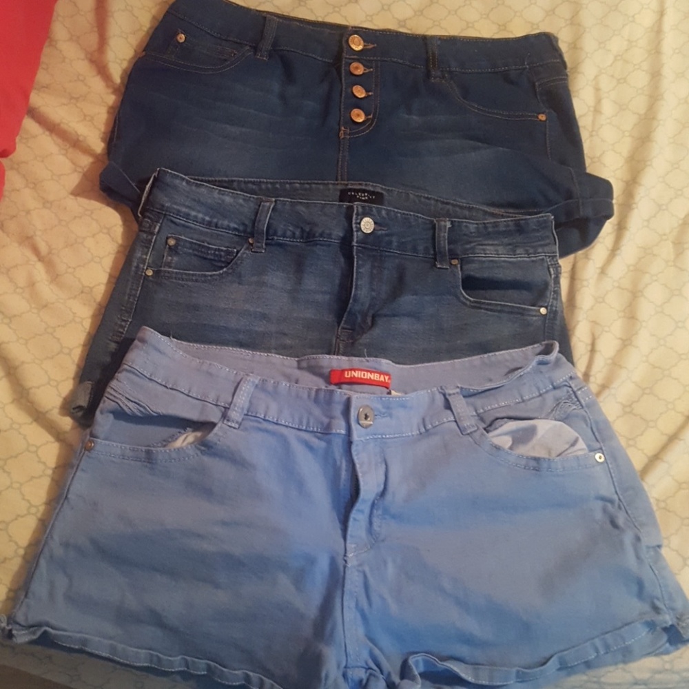 Women's jean shorts